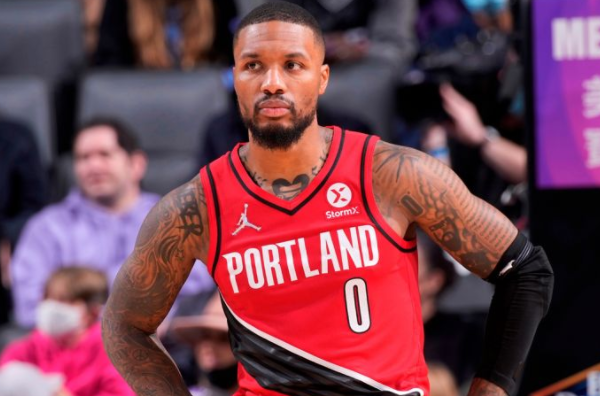 明对比的是 明对比的是