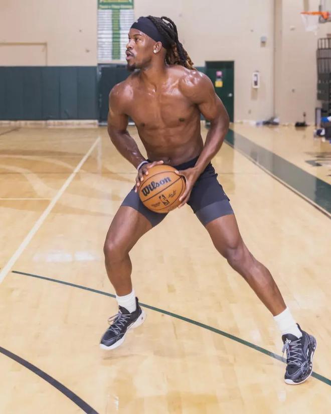 比赛简介 比赛简介