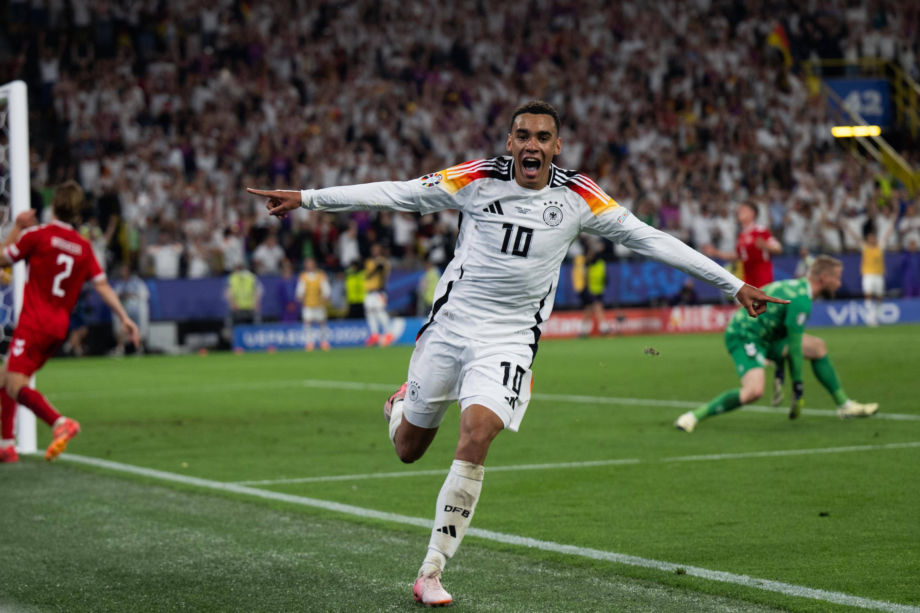 洲联赛中的 洲联赛中的