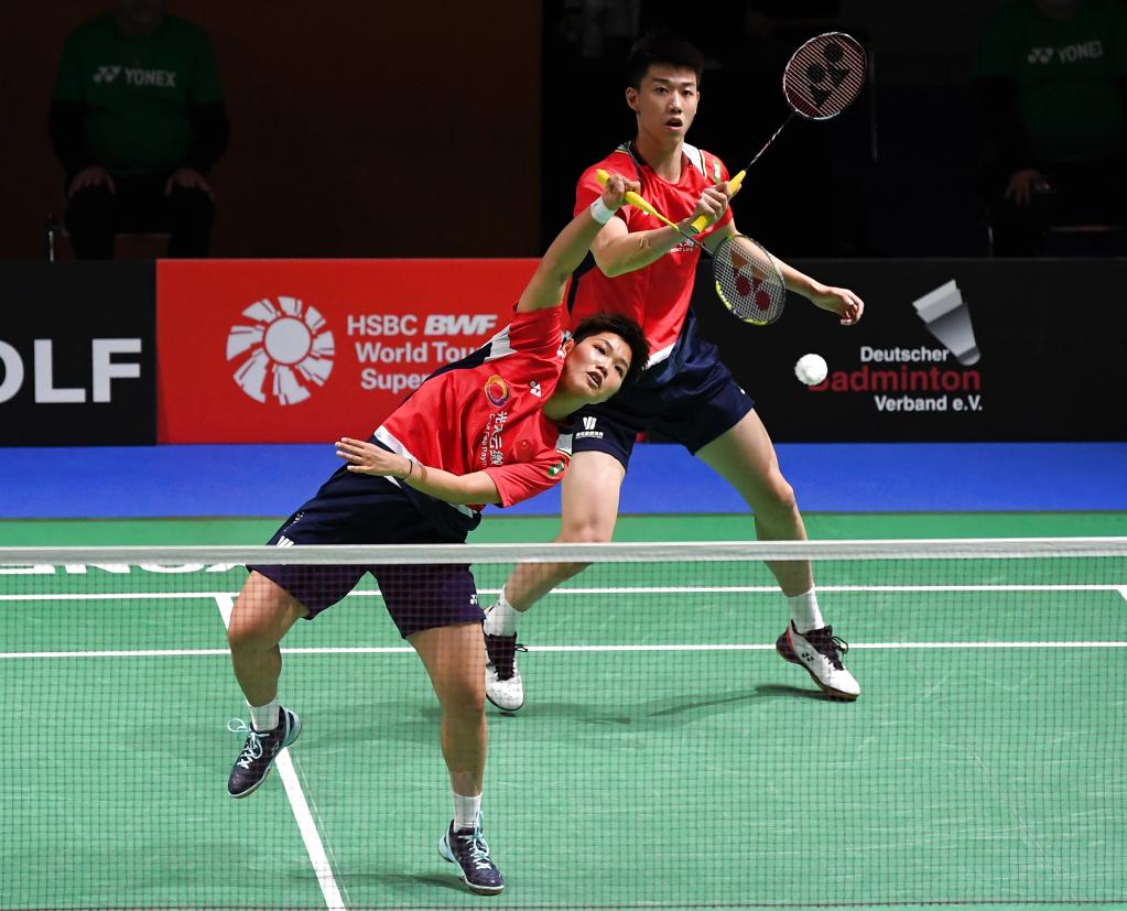 他的公司不 他的公司不