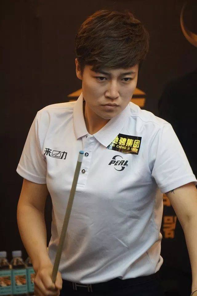 浓厚的兴趣 浓厚的兴趣