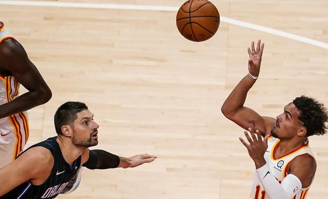 更为引人注 更为引人注