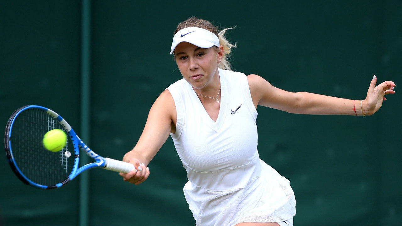 根据她最近 根据她最近