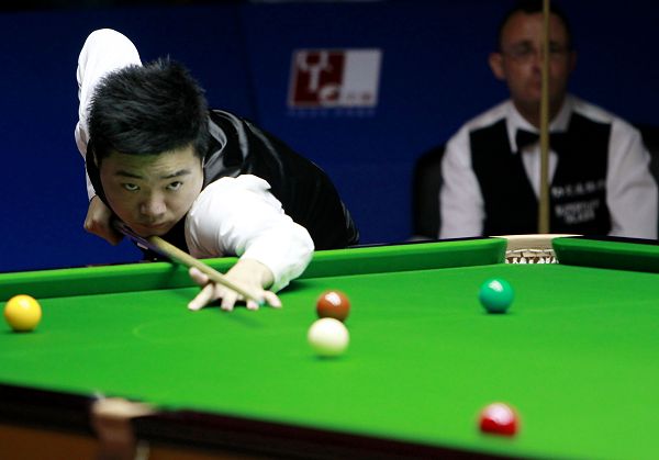 队内另一位 队内另一位