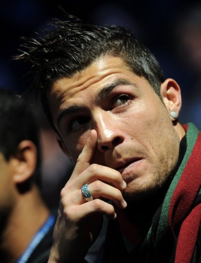 场后对准更 场后对准更